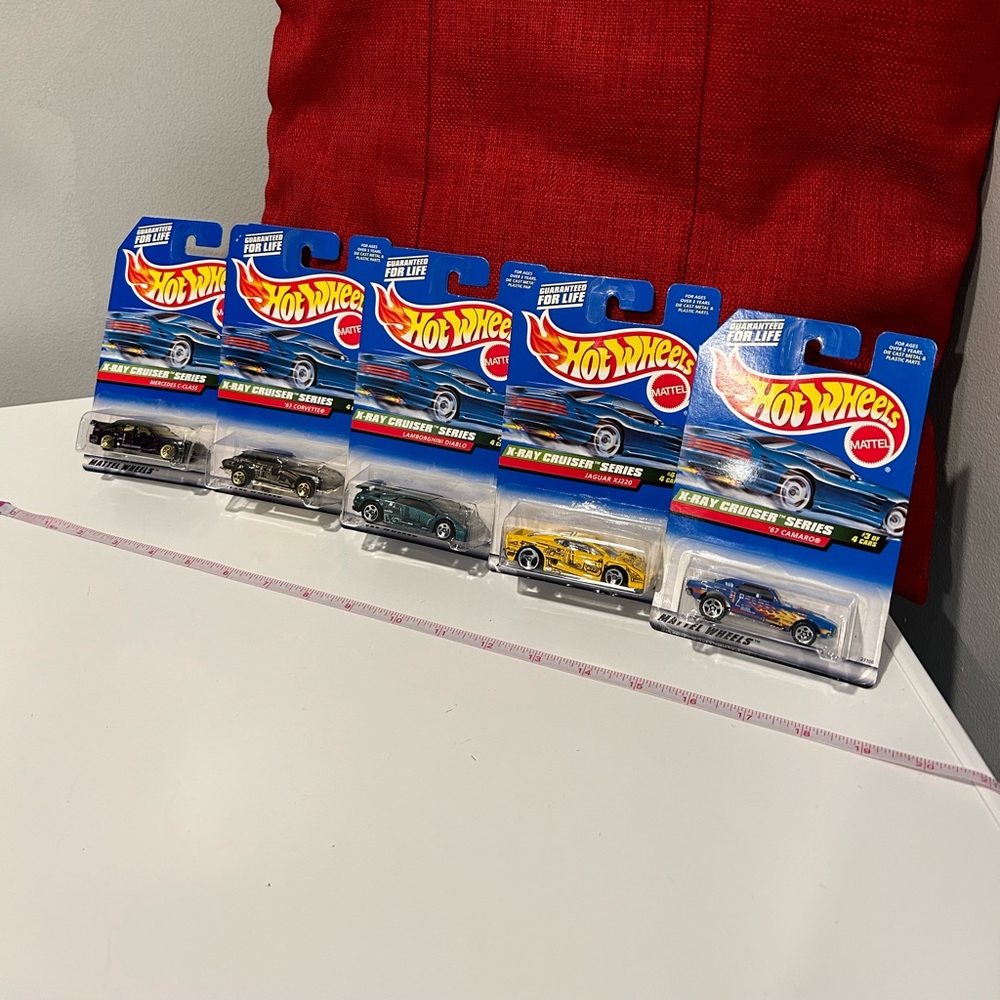 Hot Wheels X-Ray Cruiser Complete Series